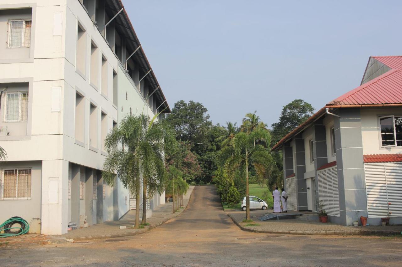 Angamaly Convention Centre Kochi Exterior photo