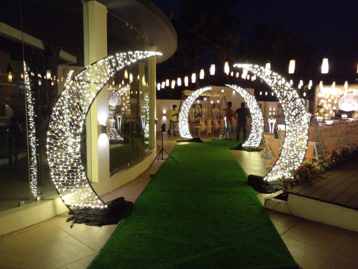 Angamaly Convention Centre Kochi Exterior photo