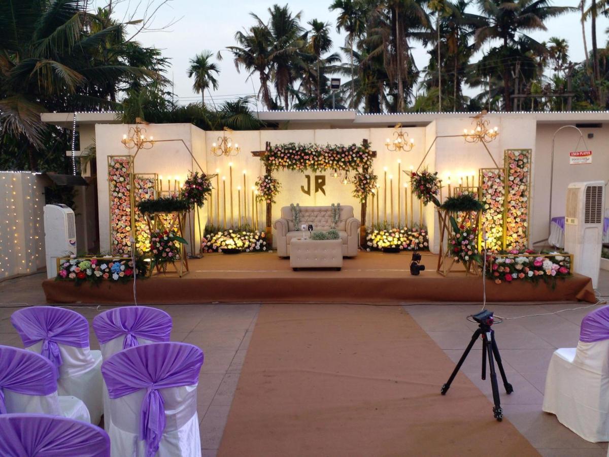 Angamaly Convention Centre Kochi Exterior photo